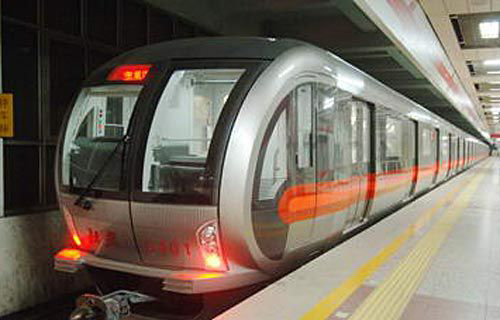 北京第一班地铁拉鬼 空驶一圈的末班车怎么回事啊