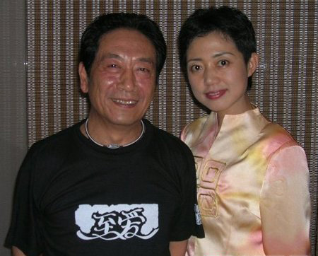 演员王奎荣老婆图片 有几个孩子是不是命中注定的