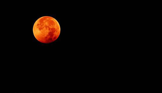 天空中出现血月是什么意思- 古人对血月的解释