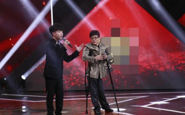 歌手李琛个人资料-知名残疾歌手近况曝光，曾被骗四百万，2年赚回还住上了豪宅