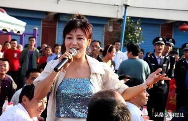 歌手苏红个人资料-她曾碾压毛阿敏夺得冠军，如今生活截然不同，苏红表示从未后悔过