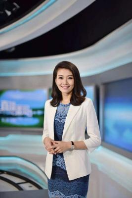 深圳卫视主持人王浏芳生活照，深圳卫视最漂亮的女主持人熊熊