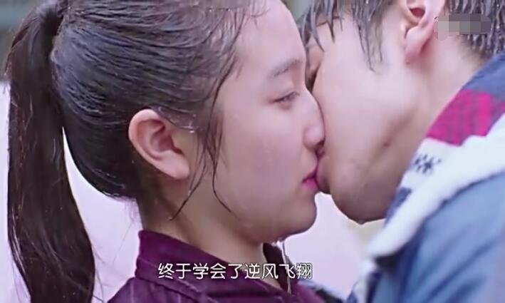 李兰迪和谁合作过电影 李兰迪和陈哲远的接吻视频