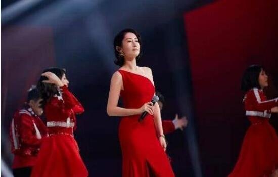 刘敏涛唱的红色高跟鞋是什么节目的，刘敏涛在哪个节目唱的红色高跟鞋