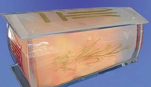 黄河透明棺材是怎么回事 发生了哪些灵异事件英语